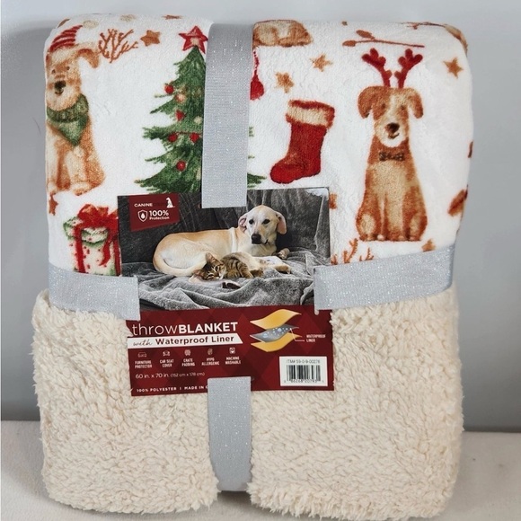 Other - Holiday Dog Print Throw Blanket with Waterproof Liner
